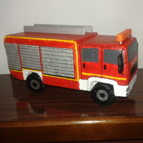 Camion de bomberos de poliestireno.png