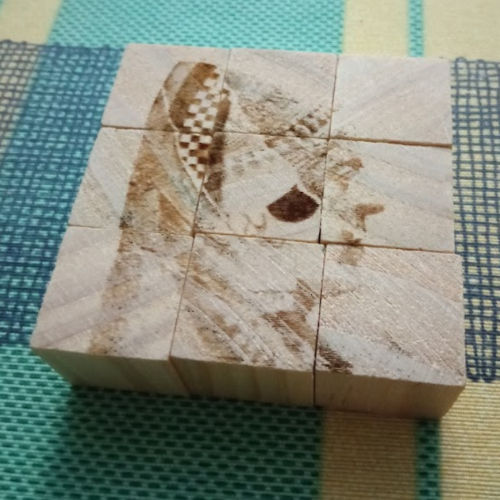 Puzzle de madera grabado con laser frente.png